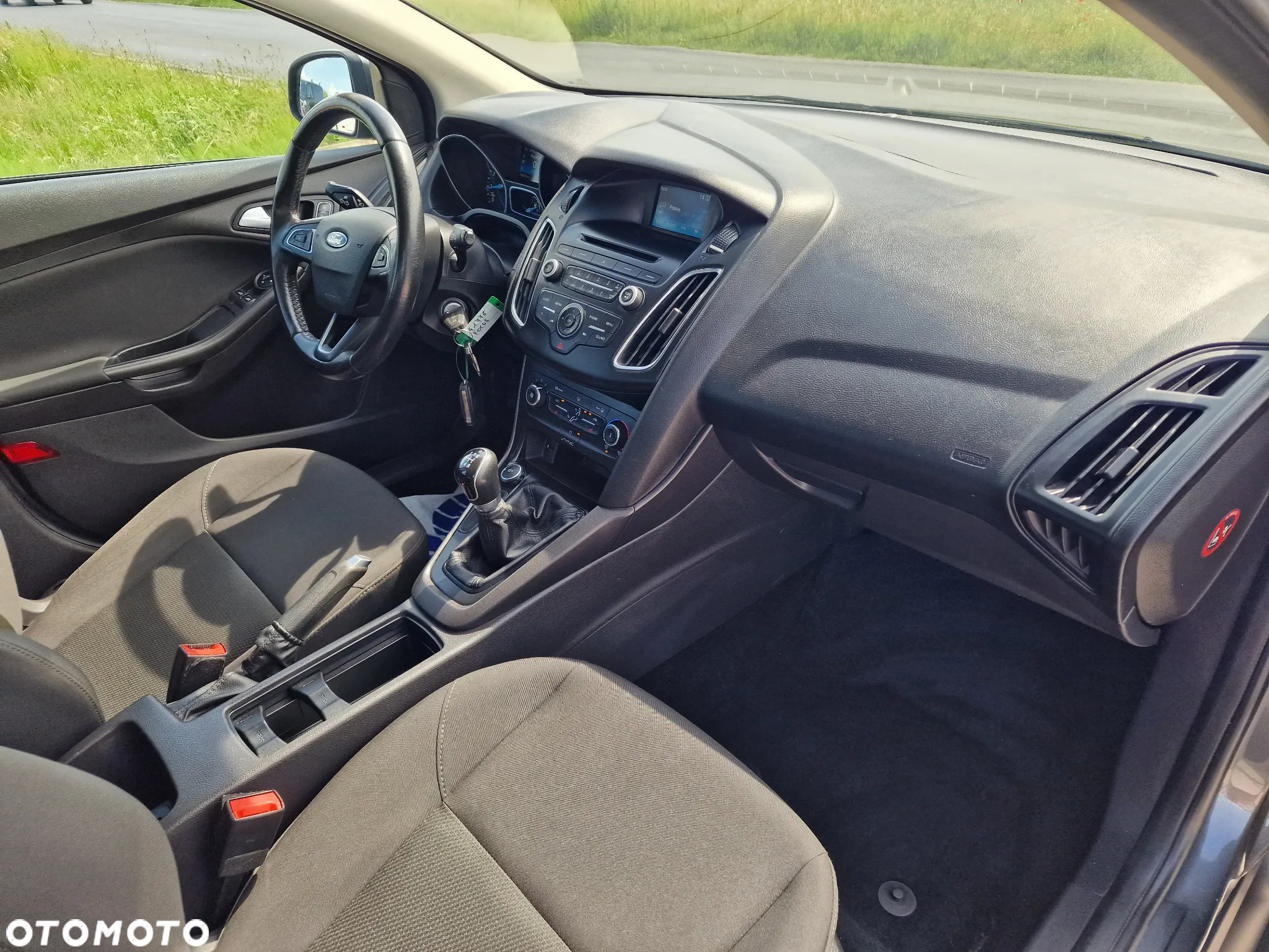 Ford Focus 1.0 EcoBoost Trend Edition - 27