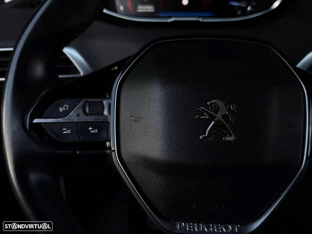 Peugeot 3008 1.5 BlueHDi Allure - 31