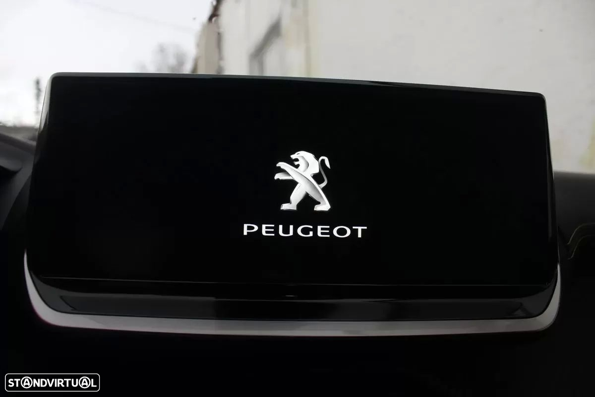 Peugeot 208 1.2 PureTech GT EAT8 - 22