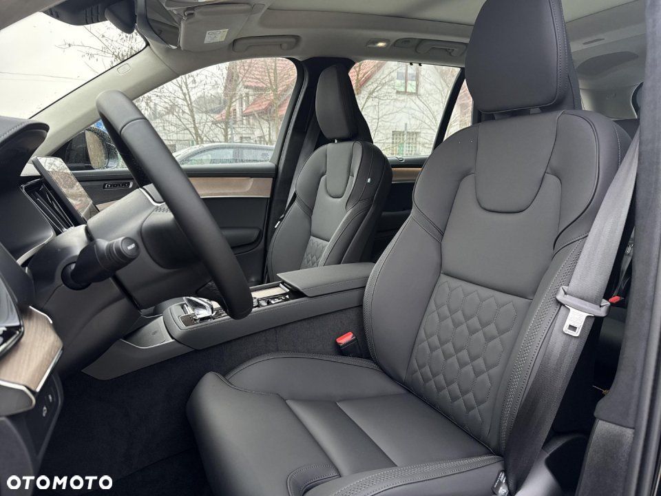 Volvo XC 90 - 17
