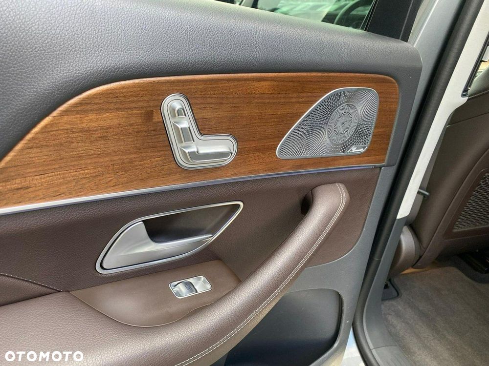 Mercedes-Benz GLS - 10