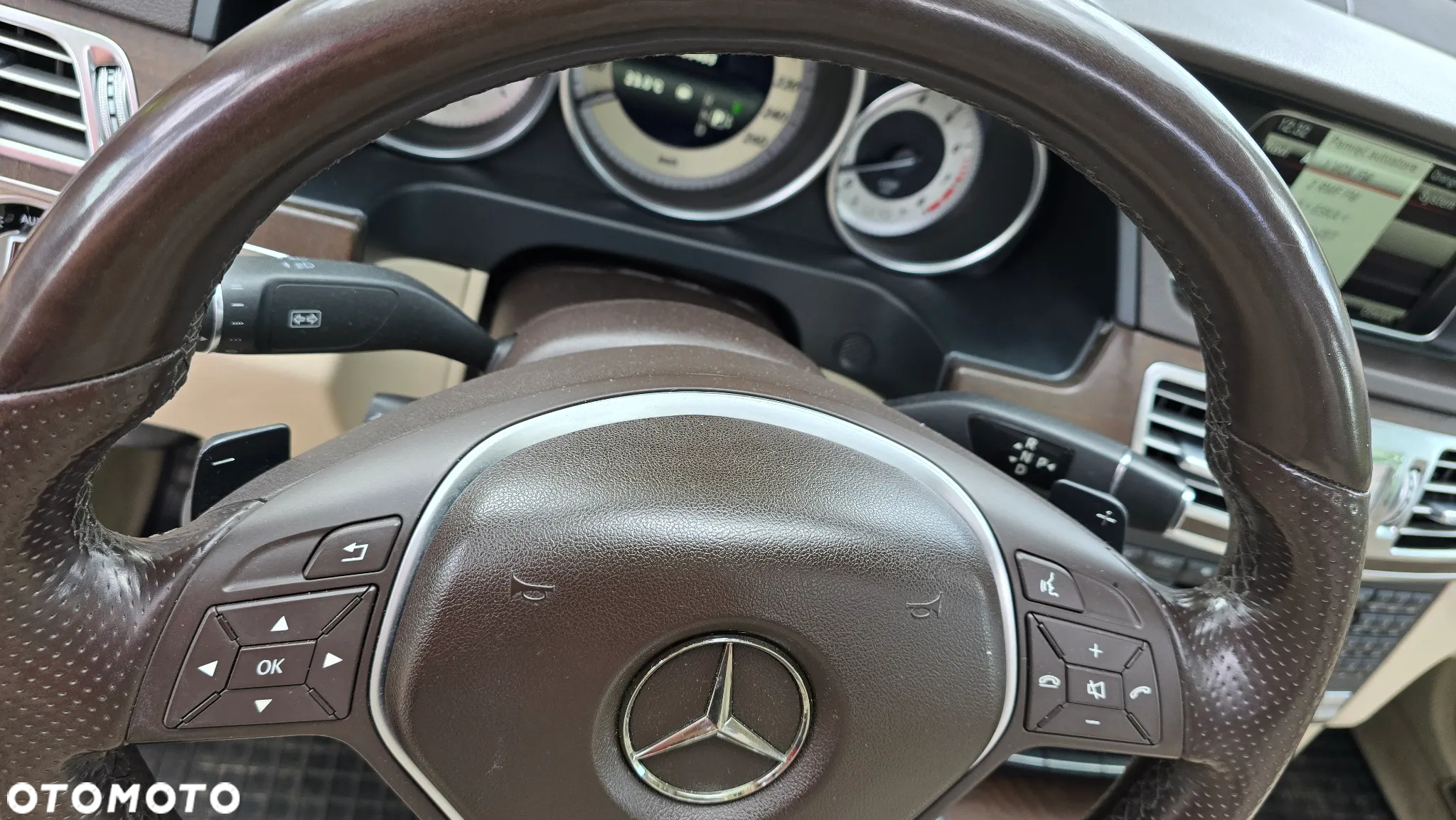 Mercedes-Benz Klasa E - 20