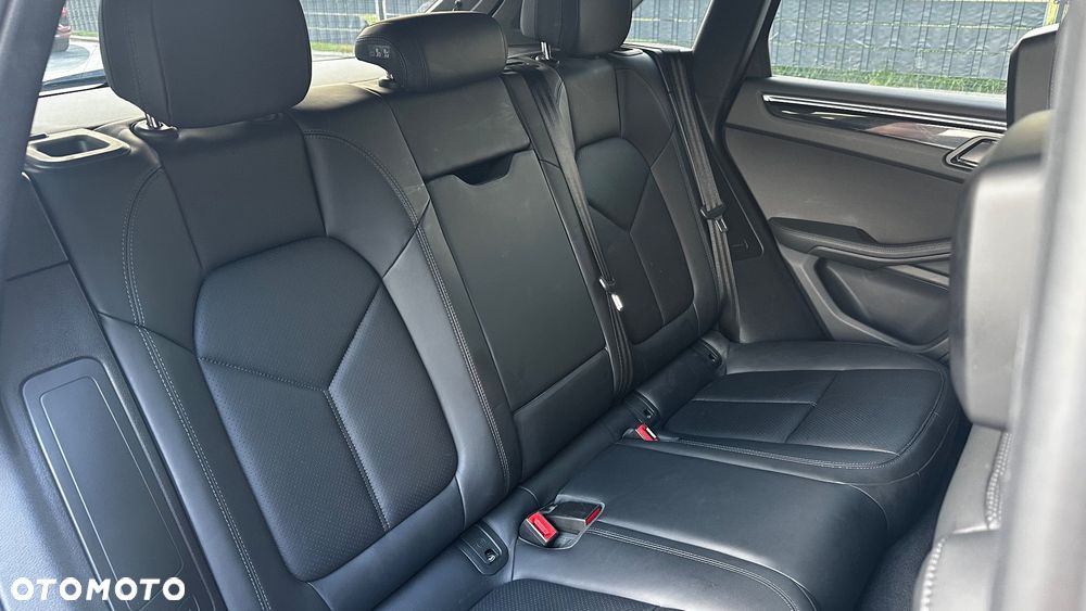 Porsche Macan - 20
