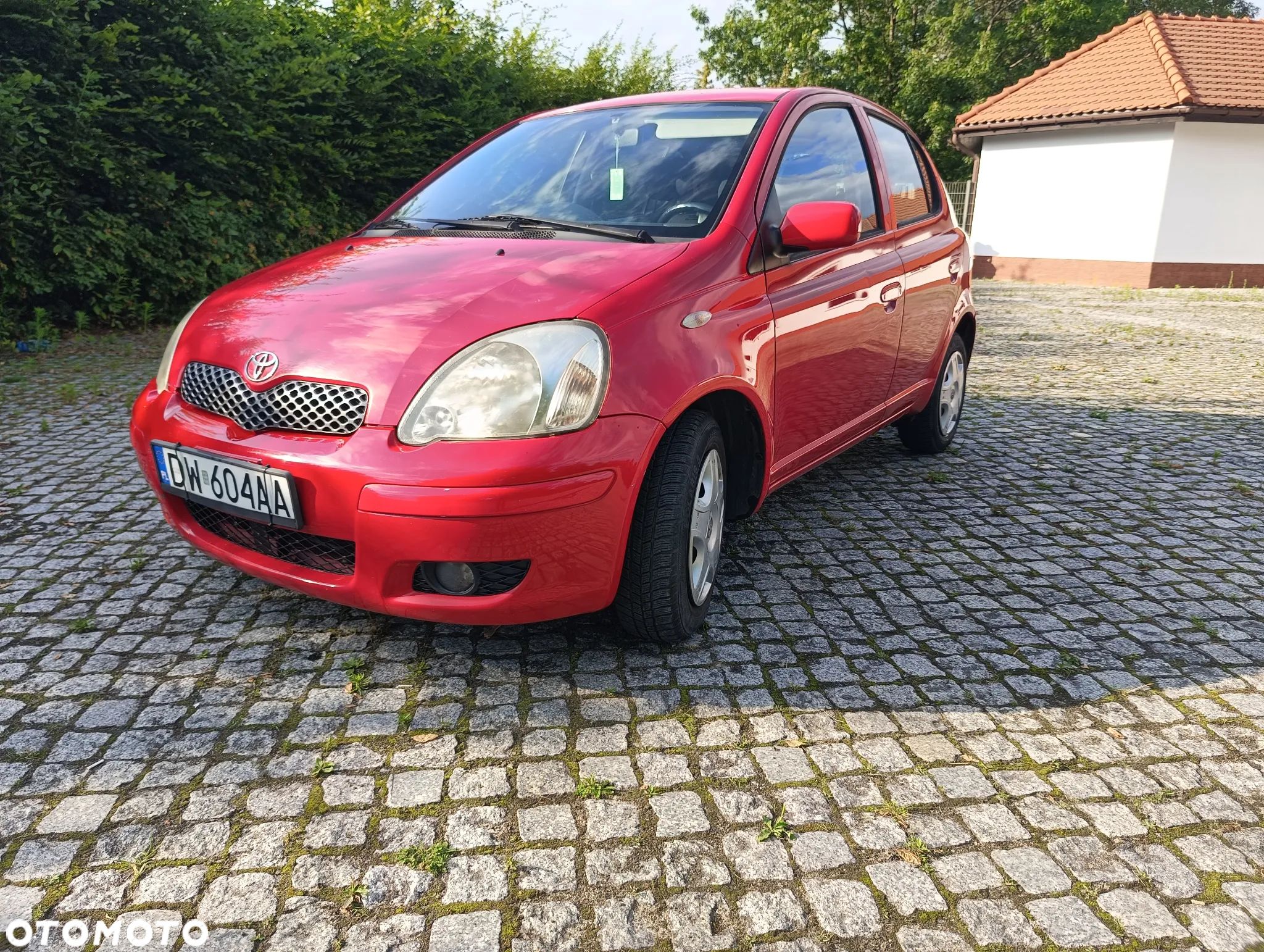 Toyota Yaris - 1