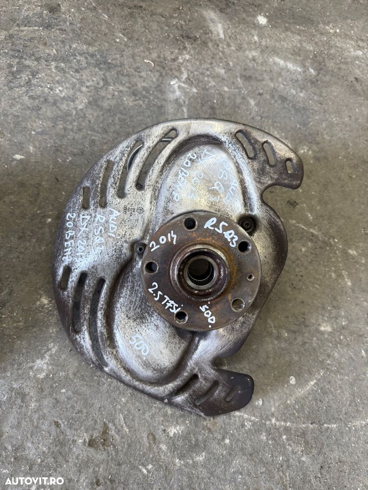 Fuzeta fata stanga sau dreapta AUDI RSQ3 2.5 benz an 2012-2018 - 3