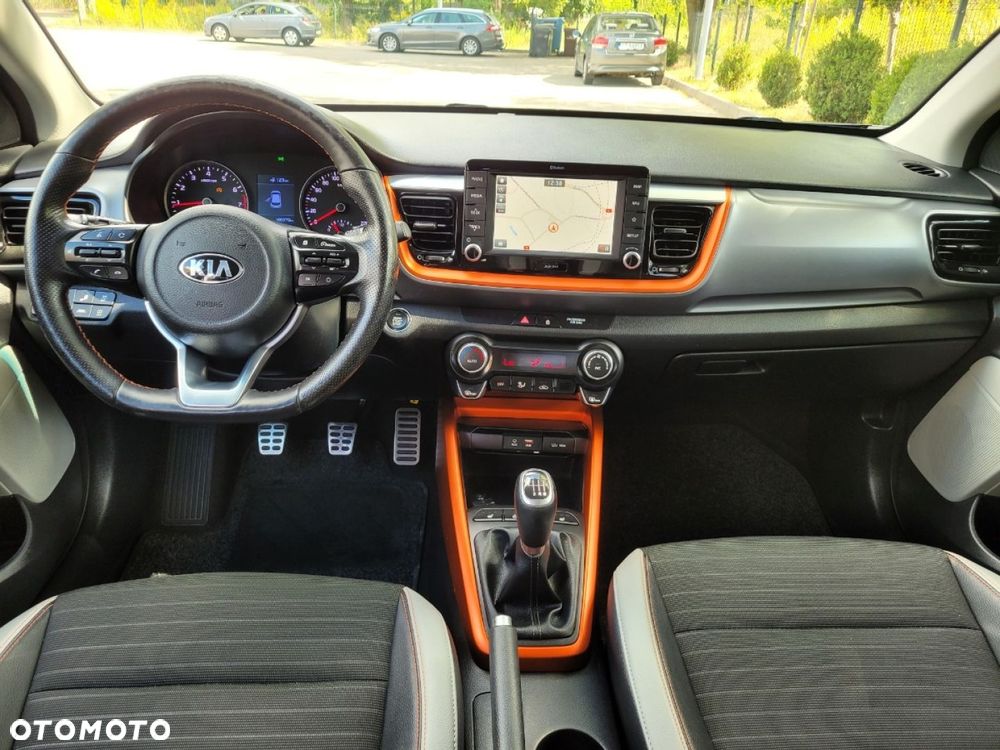 Kia Stonic 1.0 T-GDI 120 Platinum Edition - 21