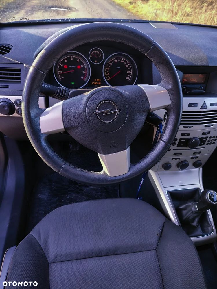 Opel Astra 1.4 Easytronic Selection 110 Jahre - 9