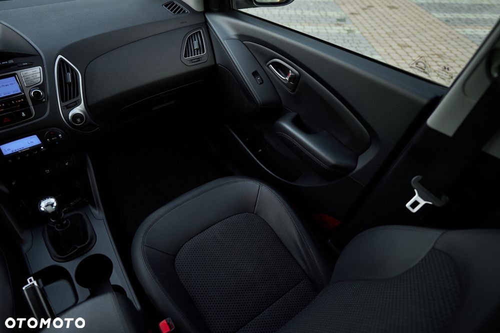 Hyundai ix35 - 23