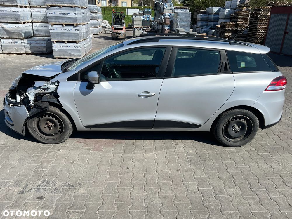 Renault Clio - 7