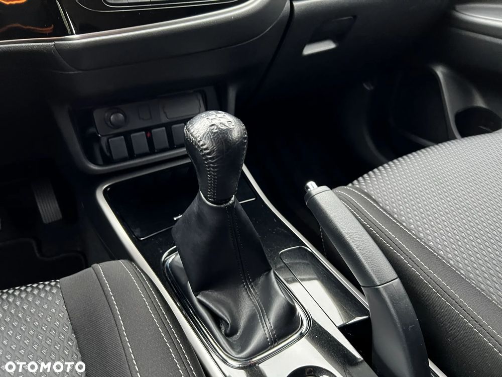 Mitsubishi Outlander 2.0 2WD Edition 100 - 30