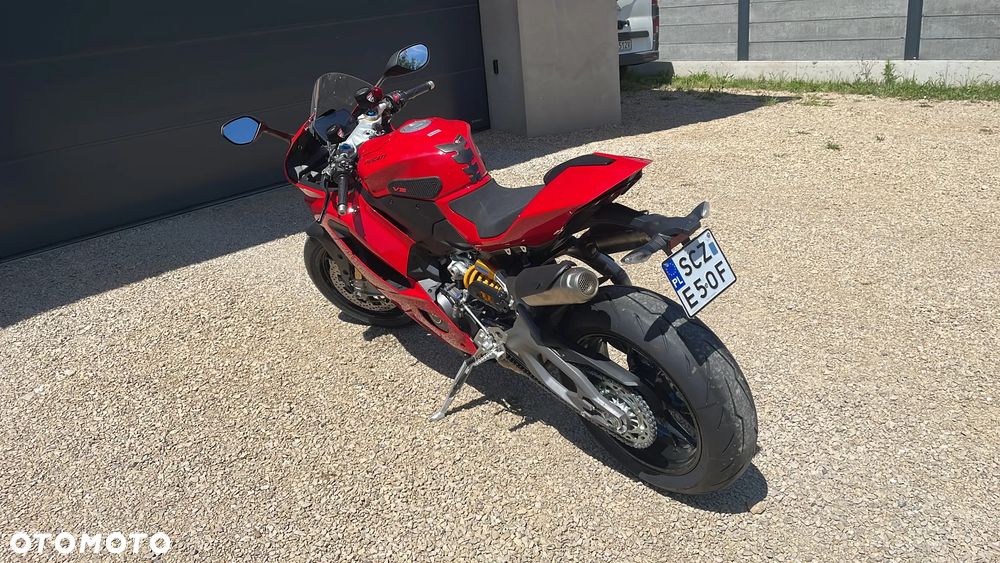 Ducati Panigale V2 - 2