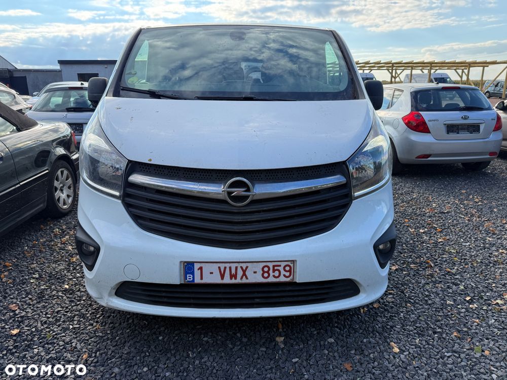 Opel Vivaro - 2