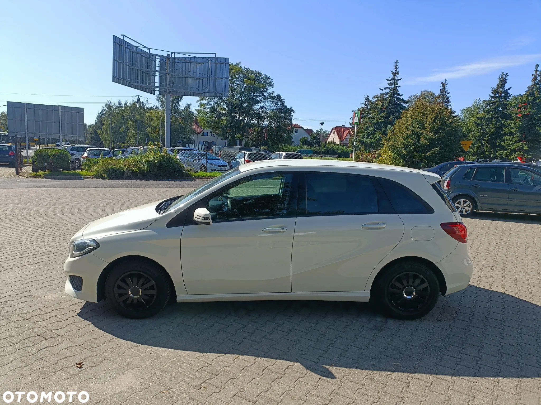 Mercedes-Benz Klasa B 180 Edition - 7