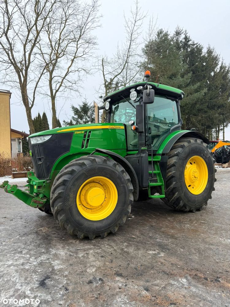 John Deere 7260R - 9
