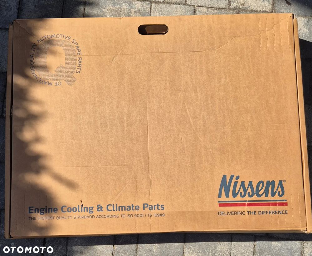 Chłodnica wody Nissens 60807 do BMW X3  E83 - 2