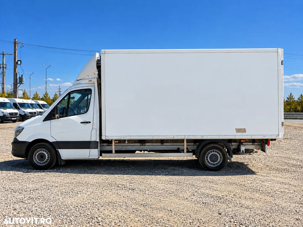 Mercedes-Benz SPRINTER - 5