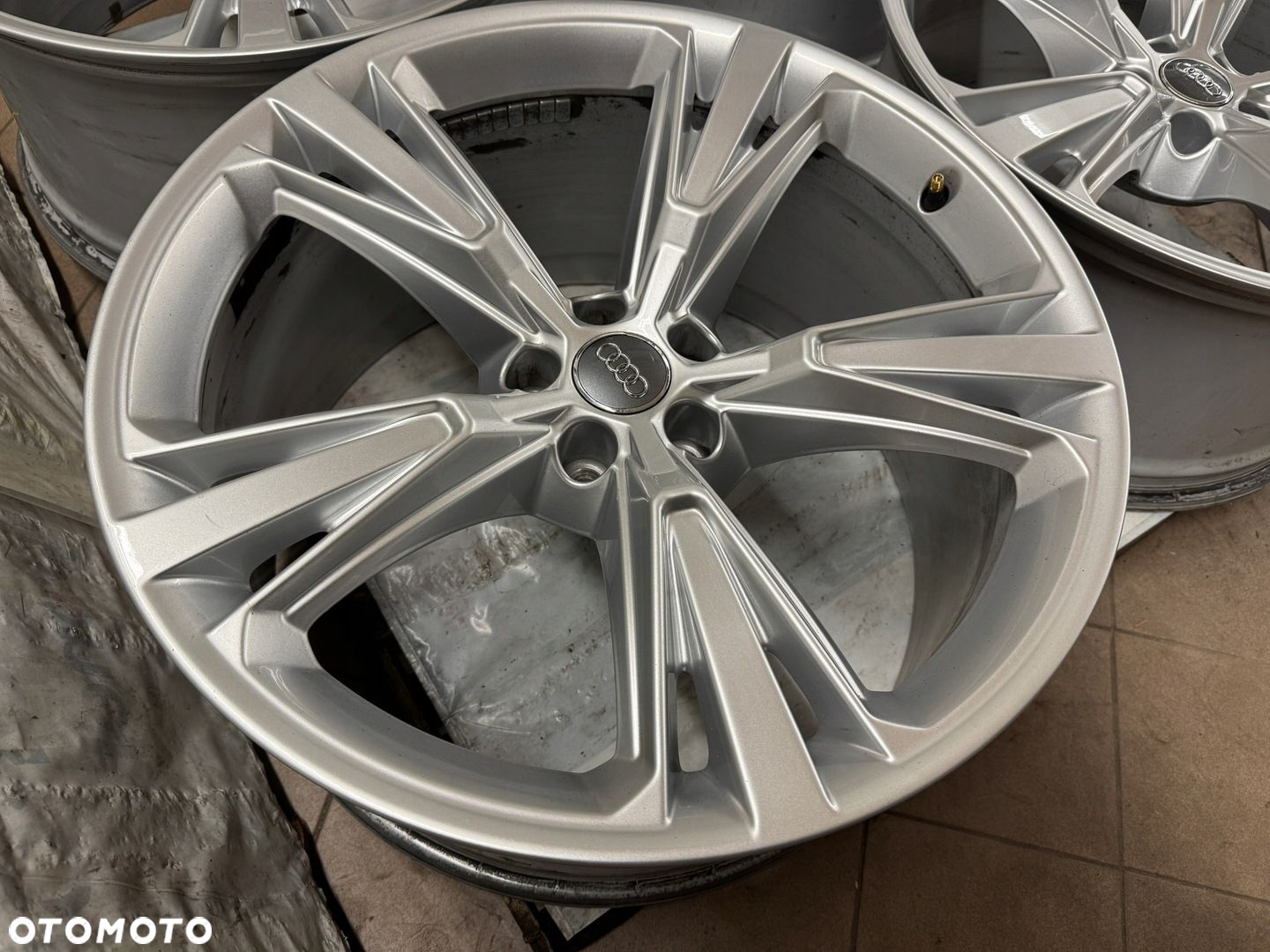 Felgi Audi SQ8 Q8 10J 21cali ET20 204 - 4