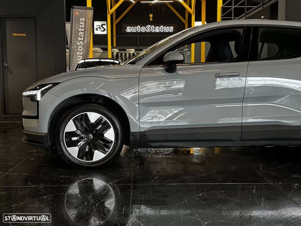 Volvo EX30 51 kWh Single Motor Core - 8