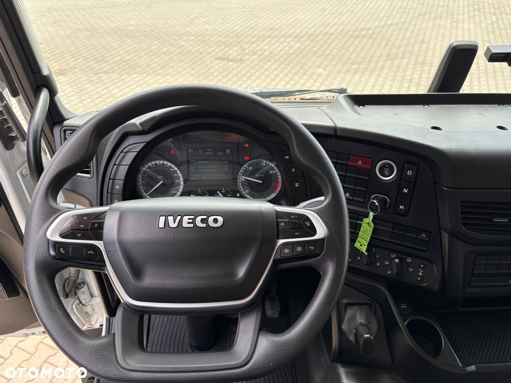 Iveco X-WAY AD360XZ 8x4 EURO6 WYWROTKA TRÓJSTRONNA Z BORDMATIKIEM - 23