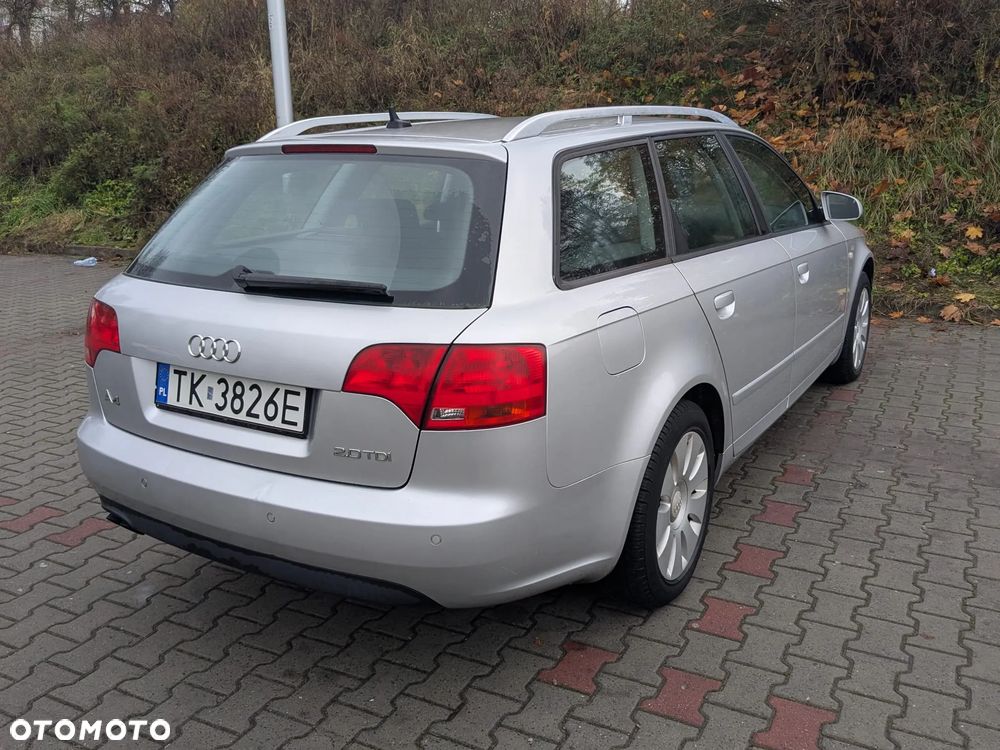 Audi A4 Avant 2.0 TDI - 7