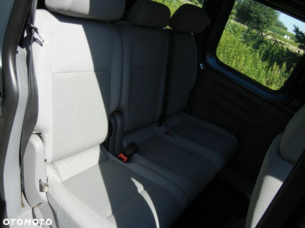 Volkswagen Caddy - 12