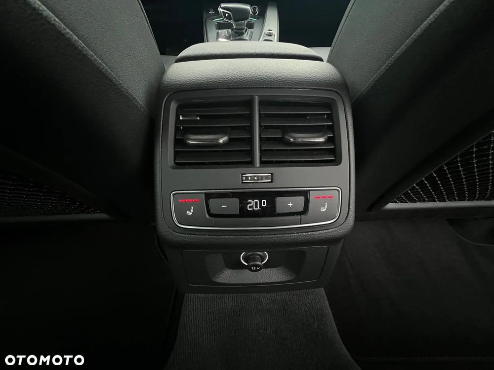 Audi A4 Avant 40 TDI quattro S tronic S line - 16