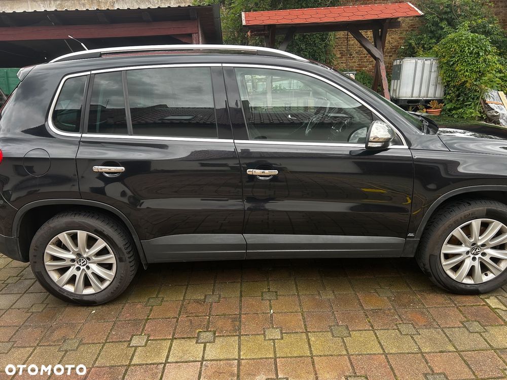 Volkswagen Tiguan 2.0 TDI BlueMot Trend&Fun - 9