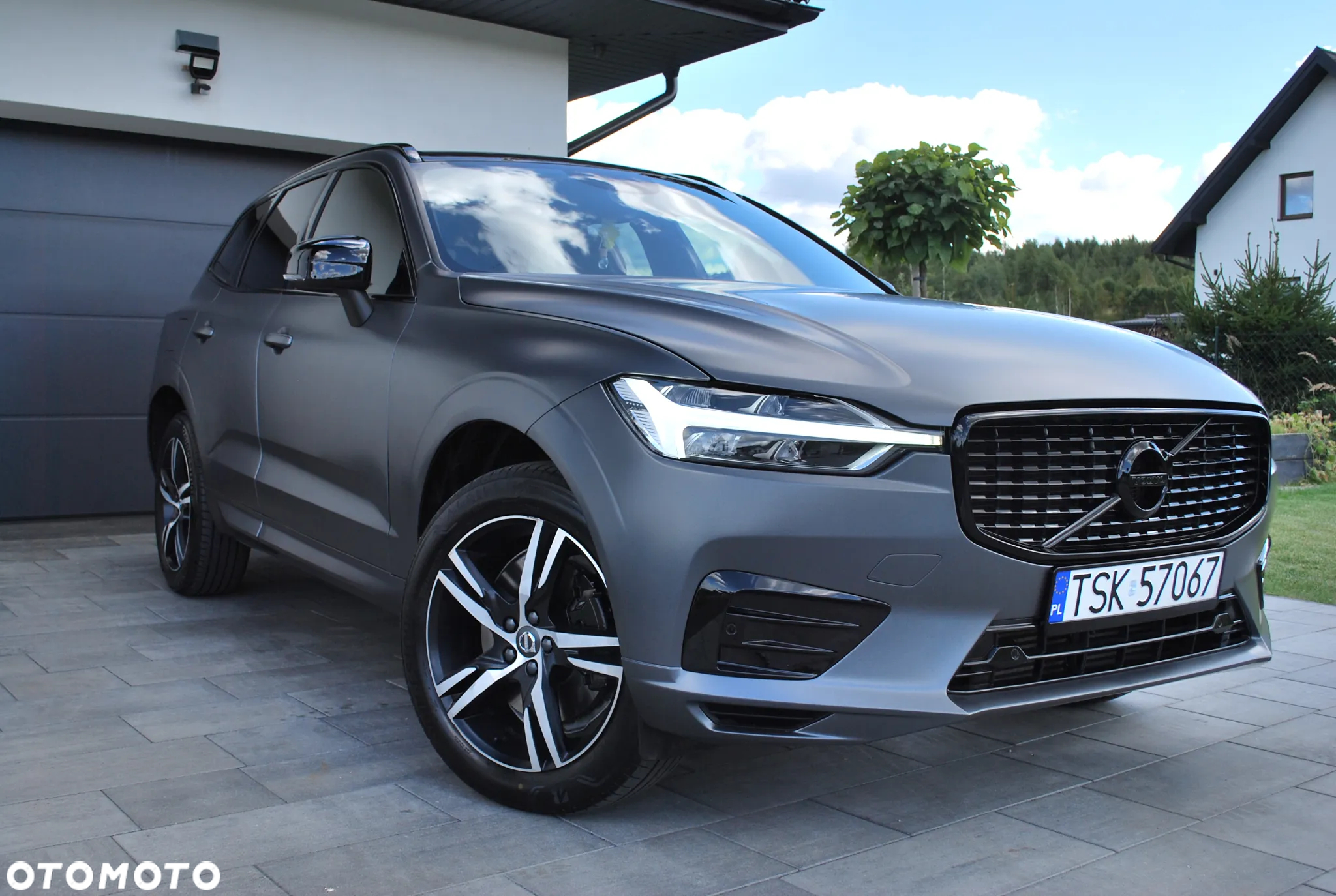 Volvo XC 60 T5 AWD R-Design - 2