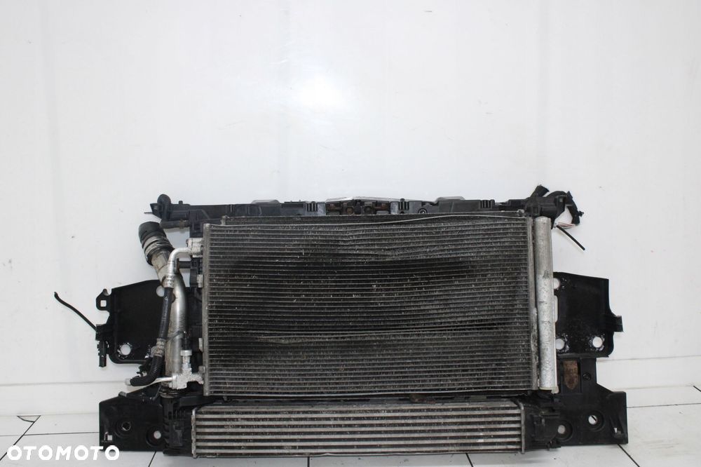 RENAULT MEGANE III 08R- 1.5 DCI  PAS PRZEDNI CHŁODNICE KOMPLET - 1