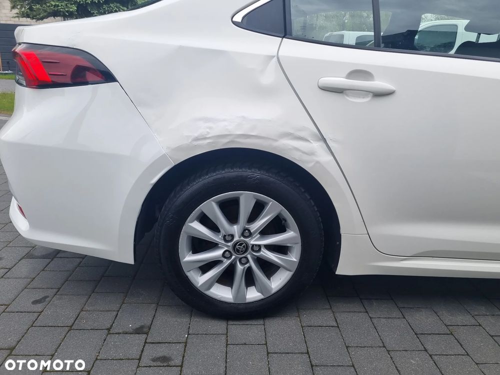 Toyota Corolla 1.8 Hybrid GPF Comfort - 14