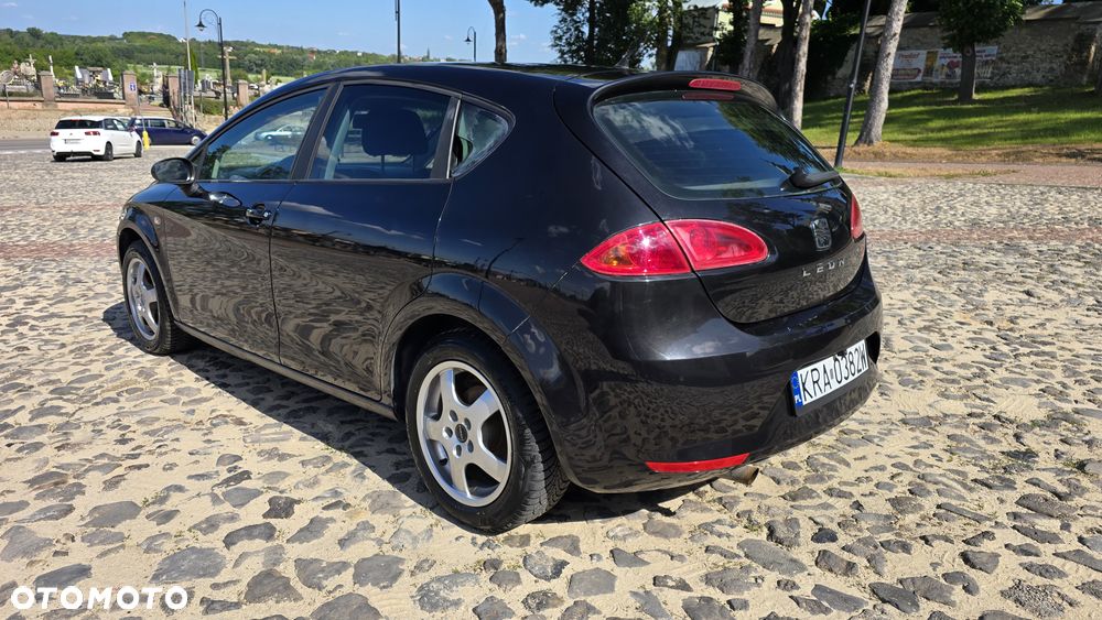 Seat Leon 1.6 Stylance - 4