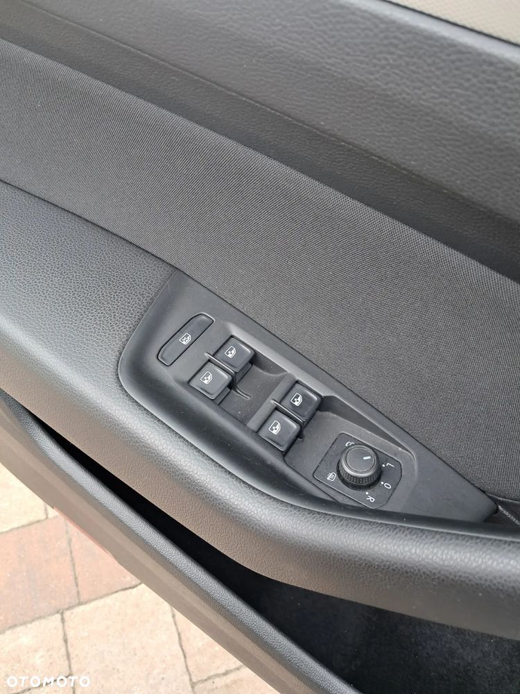 Volkswagen Passat 2.0 TDI BMT Comfortline DSG - 33