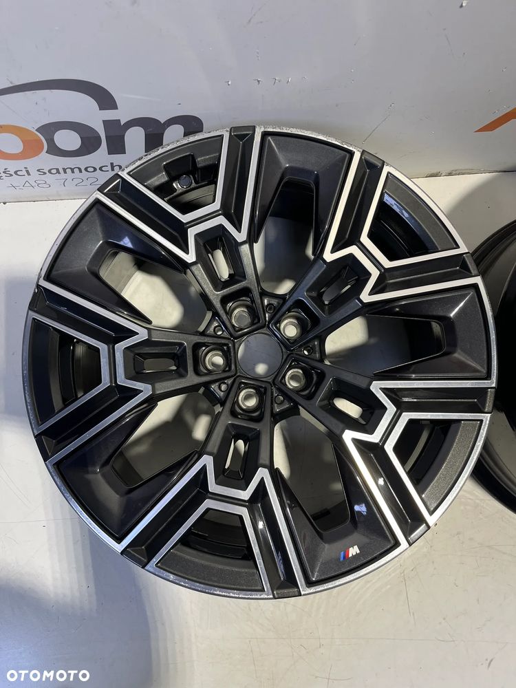 Felgi BMW 5 I5 G60 8.5 x 20" 5x112 ET 28  939M 5A324F0,5A324E8,5A324E9,5A324F1 - 3