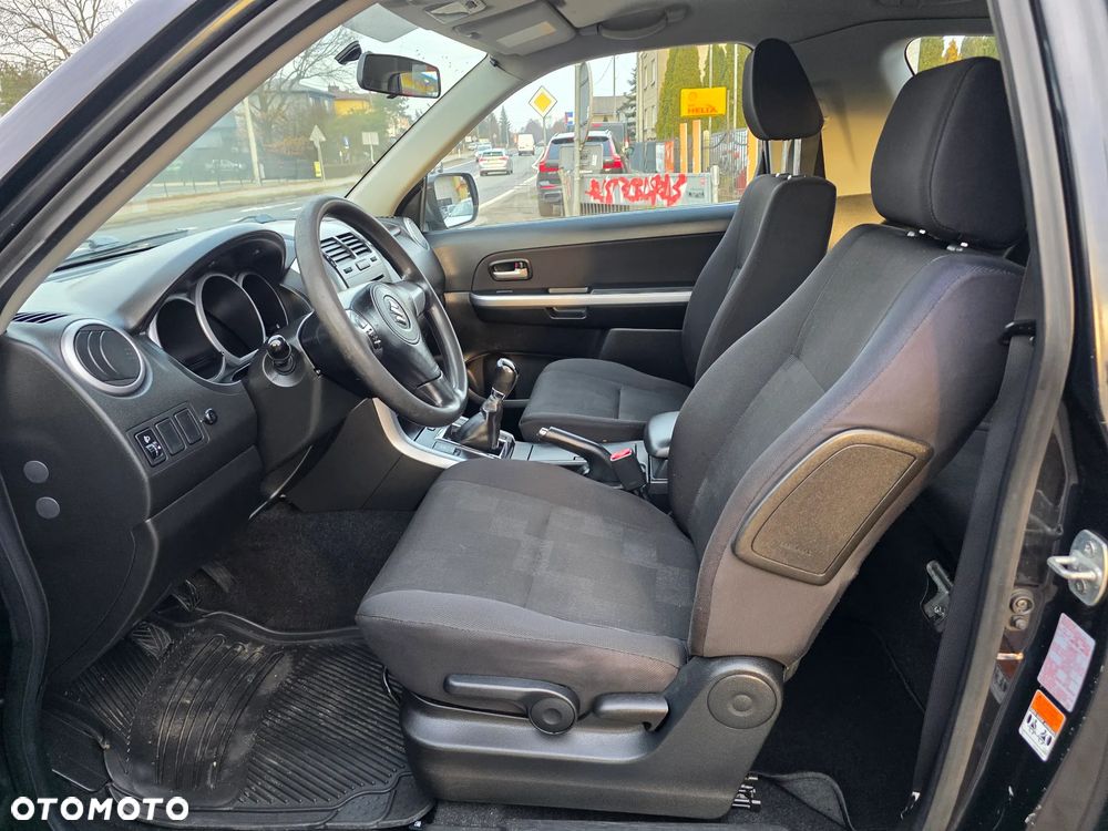 Suzuki Grand Vitara 1.9 DDiS Club DPF - 14