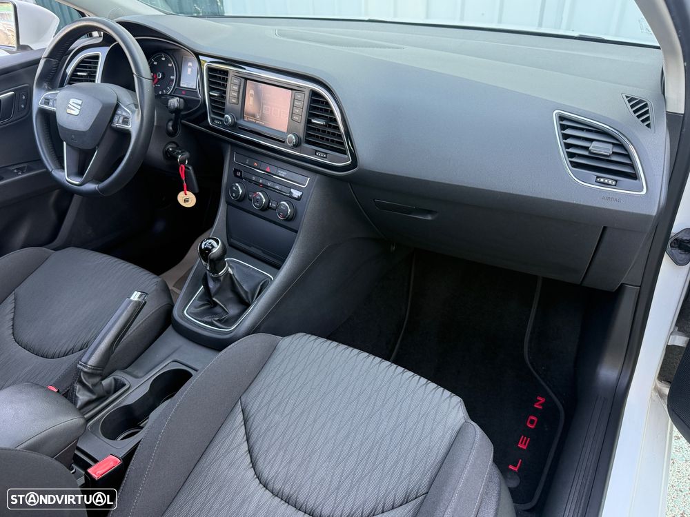 SEAT Leon SC 1.6 TDI DPF S&S Style - 23