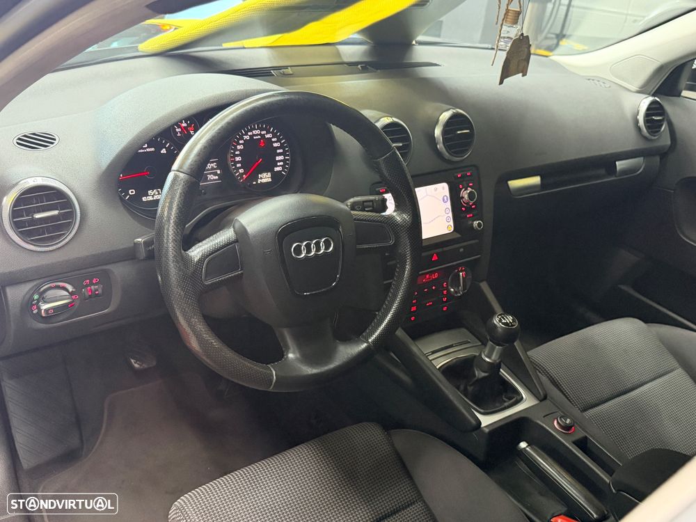 Audi A3 Sportback 1.9 TDi Sport - 6
