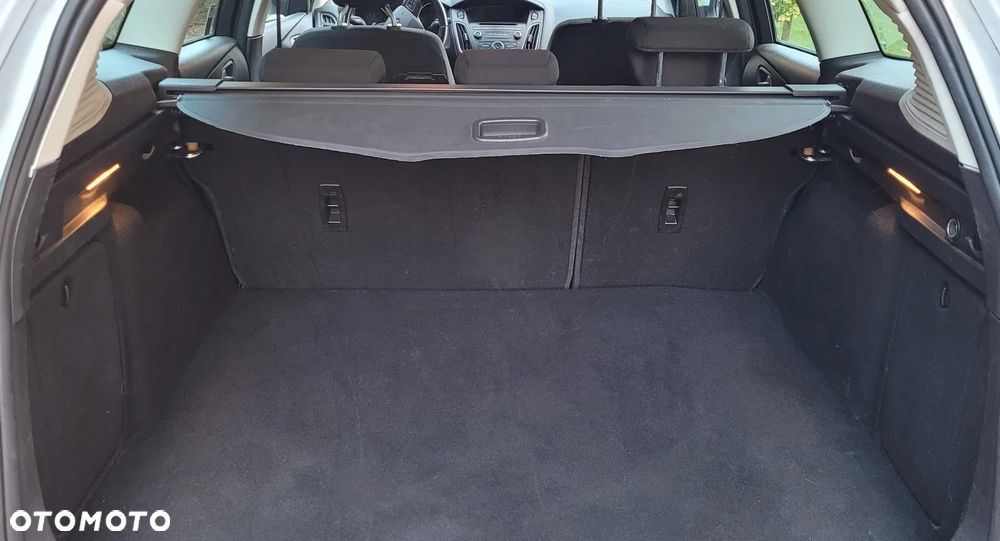 Ford Focus 1.5 TDCi Trend - 11