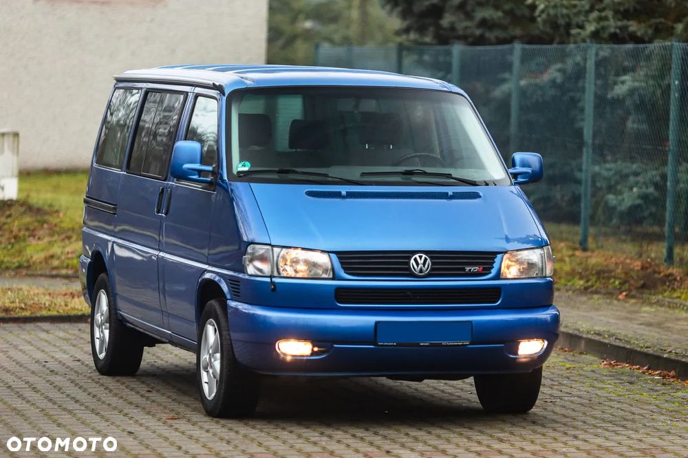 Volkswagen Multivan ver-2-0-tdi-highline-dsg - 1