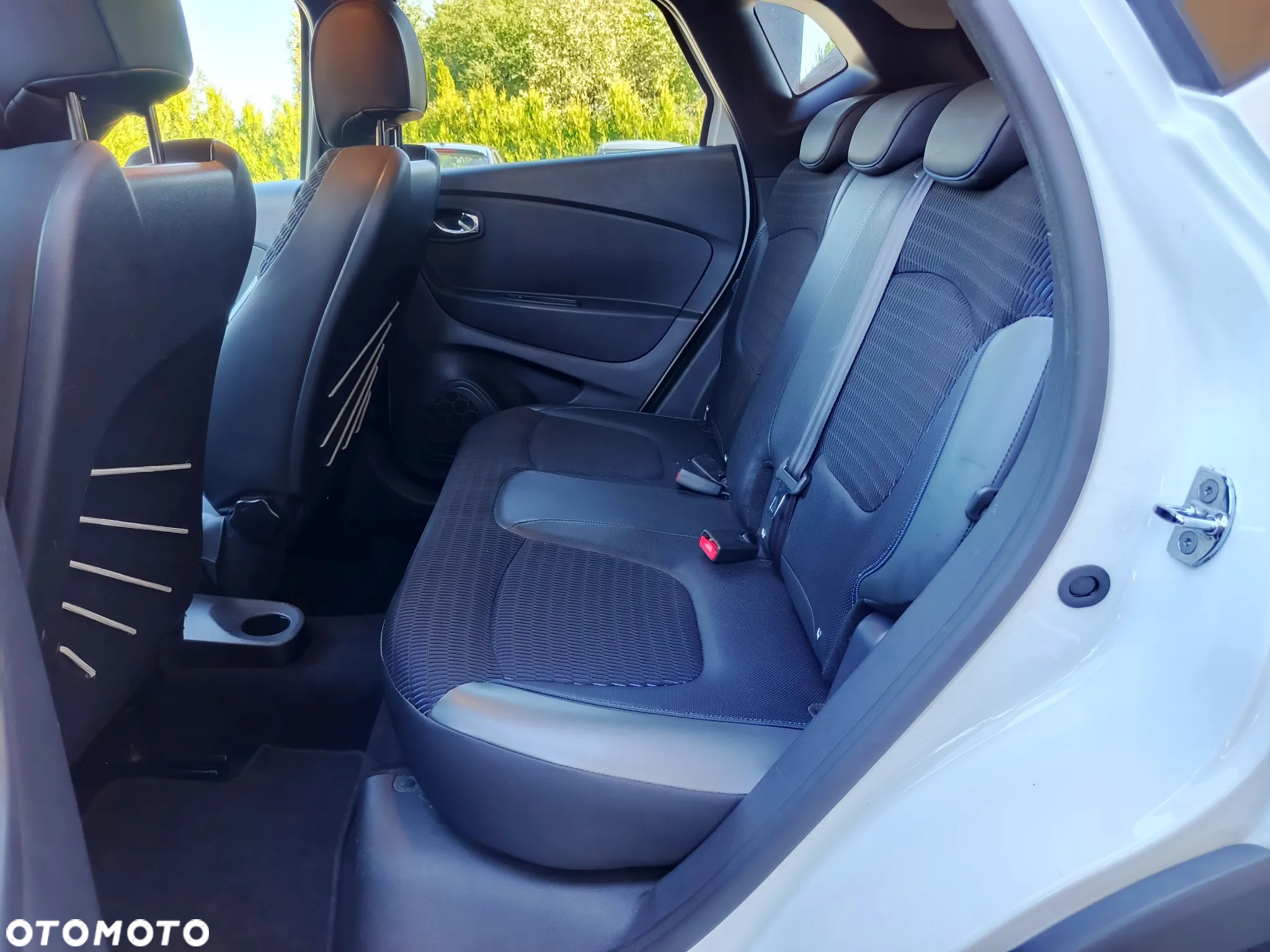 Renault Captur 1.2 Energy TCe Initiale Paris - 21