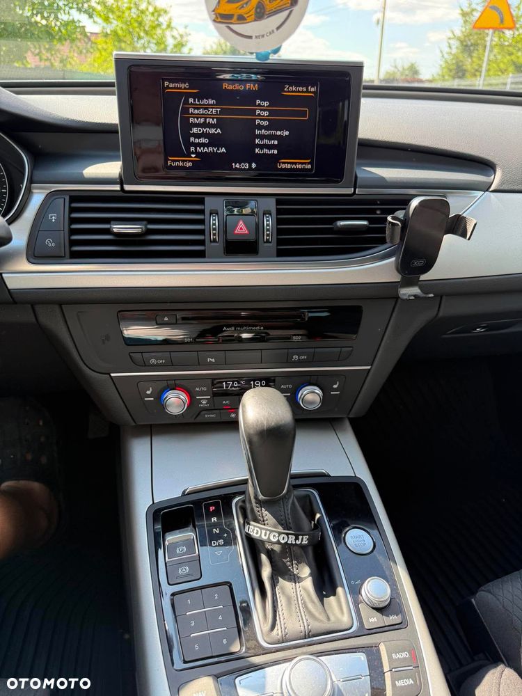 Audi A6 Avant 2.0 TDI Ultra S tronic - 11