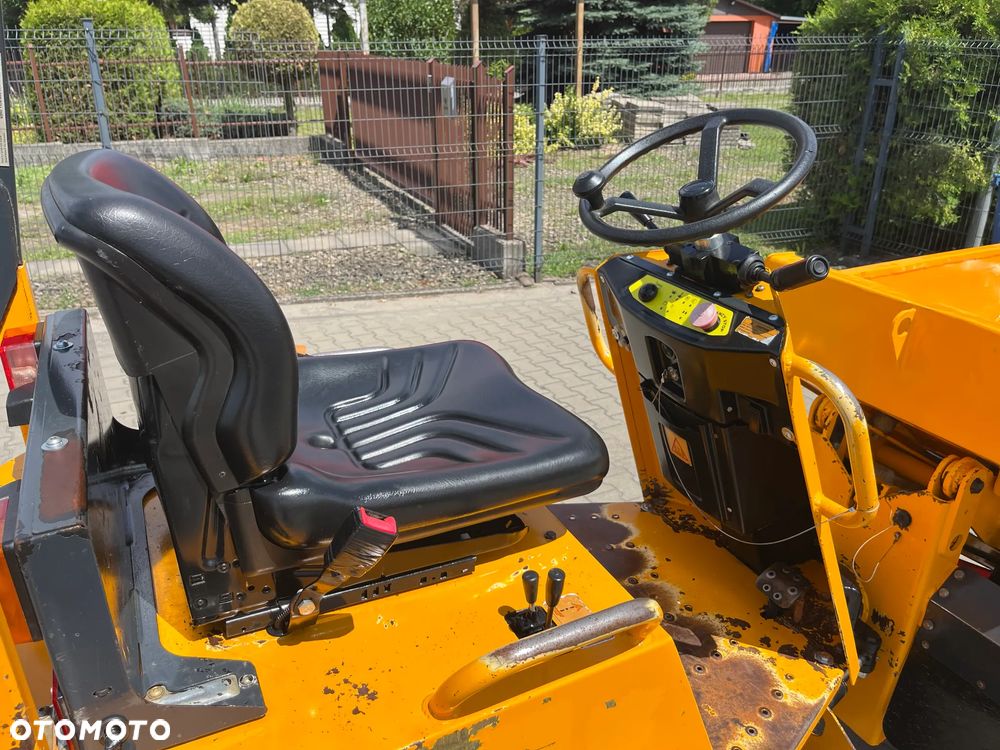 Thwaites 1 Tonne - 18