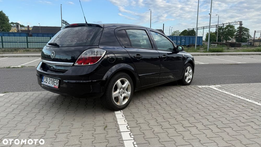 Opel Astra 1.6 111 EasyTronic - 11