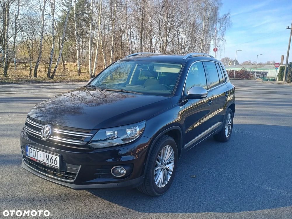 Volkswagen Tiguan - 1