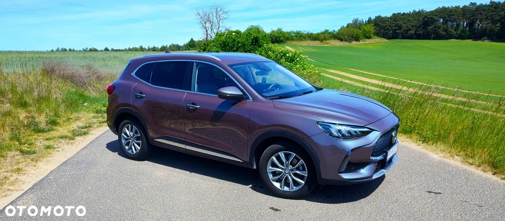MG HS 1.5 T-GDI Exclusive DCT - 9