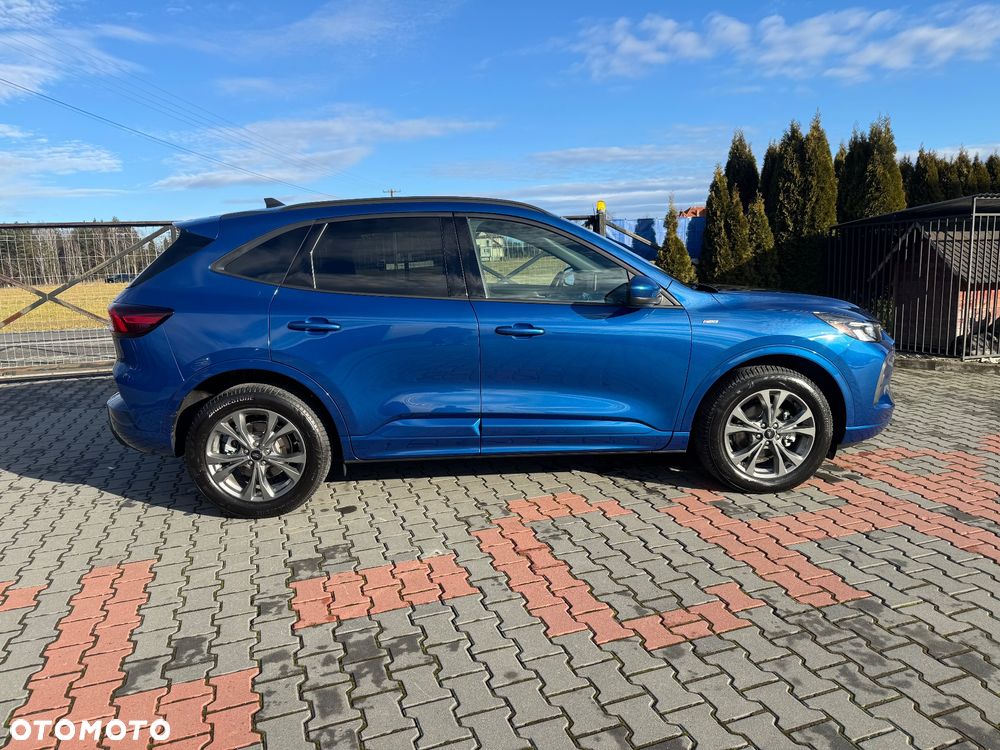 Ford Kuga 2.5 Duratec FHEV 4x4 ST-LINE - 16