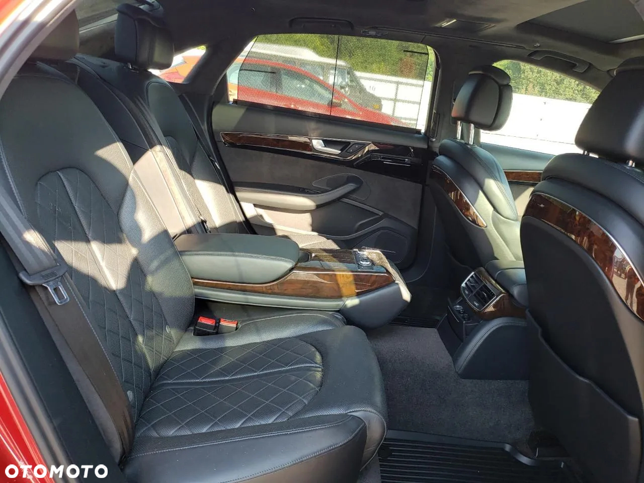 Audi A8 - 9