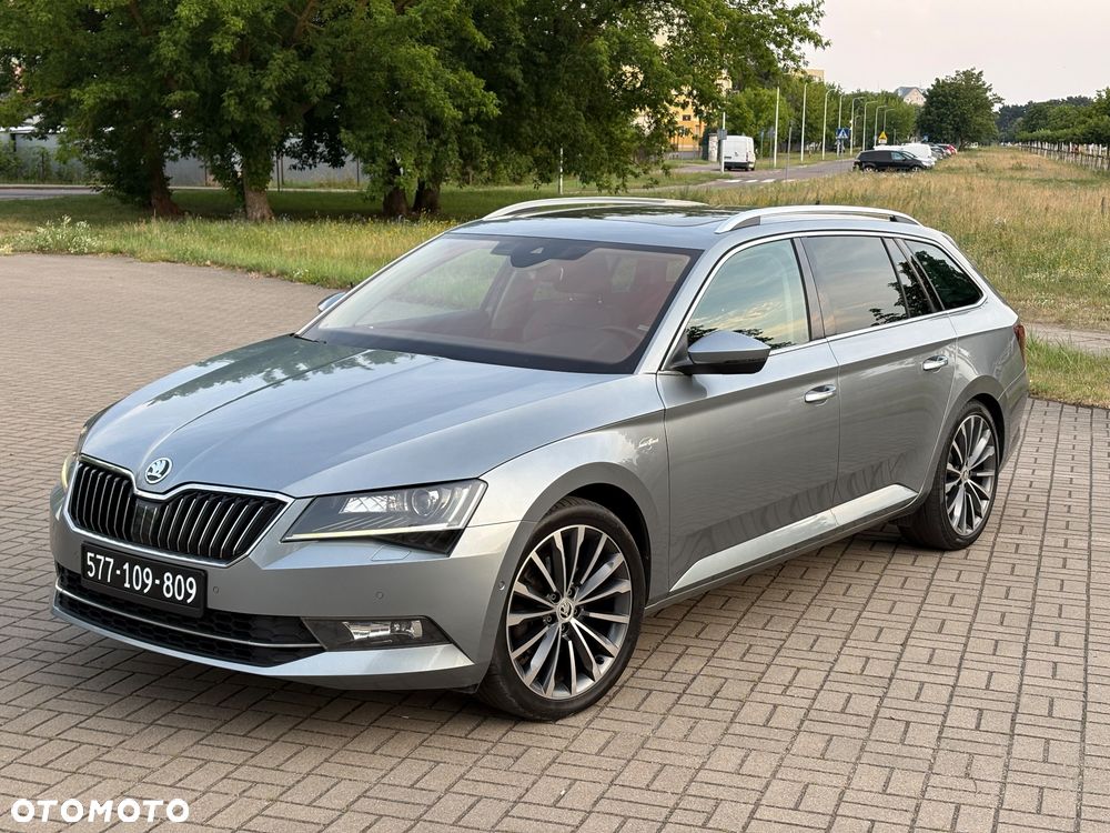 Skoda Superb 2.0 TDI Premium Edition - 1