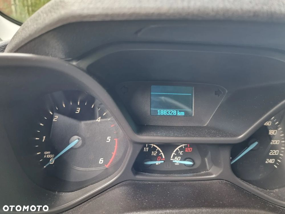 Ford Transit - 23