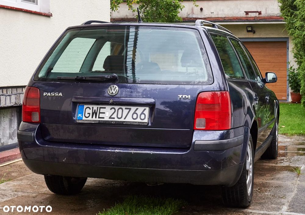 Volkswagen Passat 1.9 TDI - 10