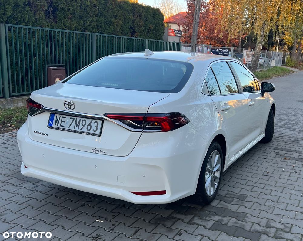 Toyota Corolla - 5